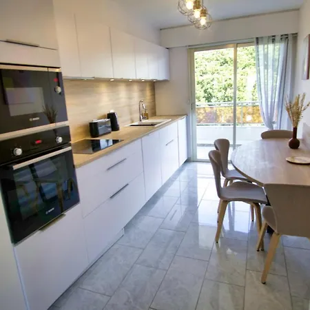 Ref Vez - Palmes D'or Apartment